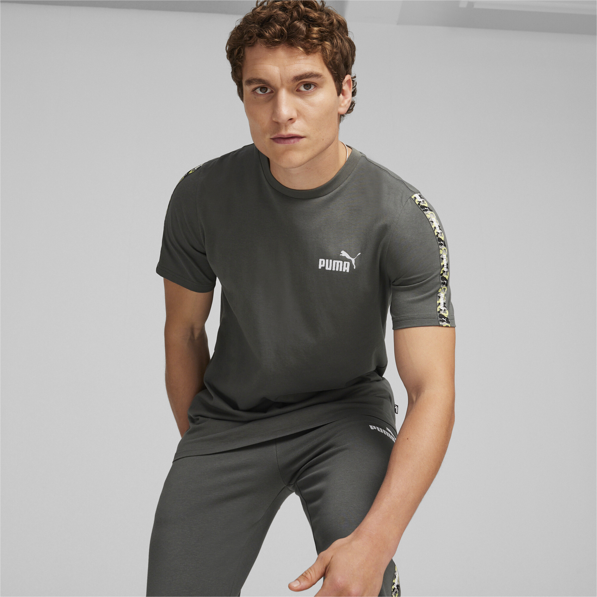 ESS TAPE CAMO Tee in Georgia for the price of 50